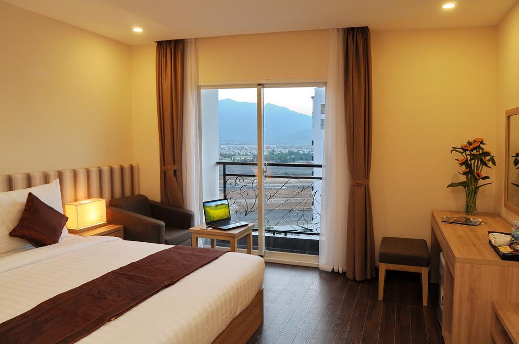 Db Hotel Nha Trang Exterior photo