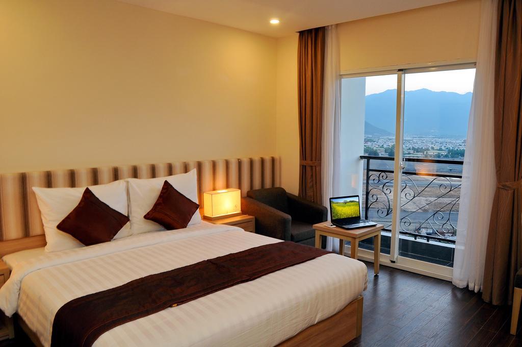 Db Hotel Nha Trang Exterior photo