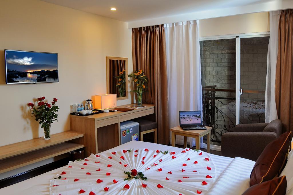Db Hotel Nha Trang Exterior photo